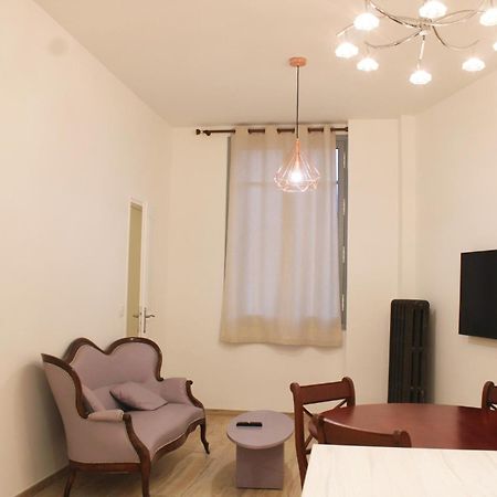 Versailles Direct Royal 4 Pers Apartment Bagian luar foto